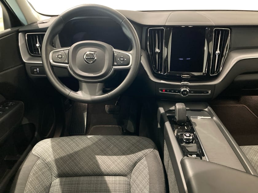 Bild 5 av Volvo XC60 B4 Diesel Momentum Advanced Edt II