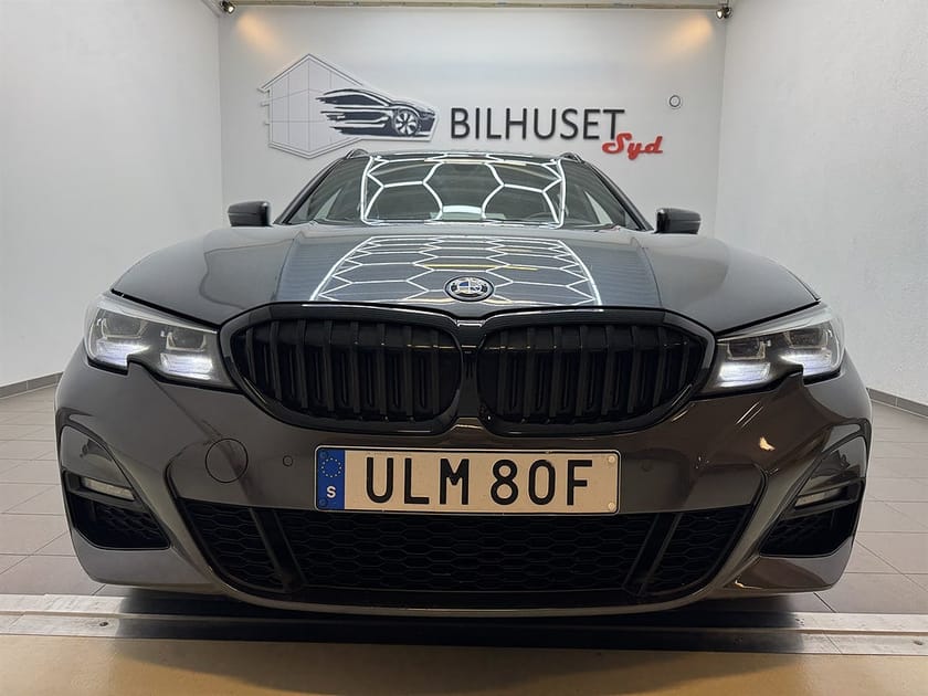 Bild 5 av BMW 330e xDrive Touring 330 292hk M Sport Navi/Bkamera/HiFi/Ambient