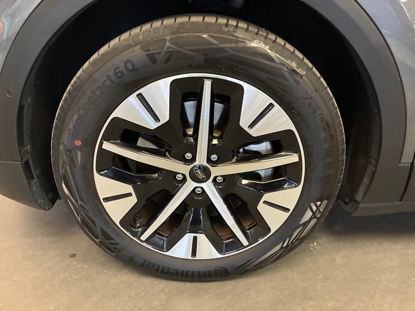 Bild 5 av Ford Explorer EV Extended Range RWD