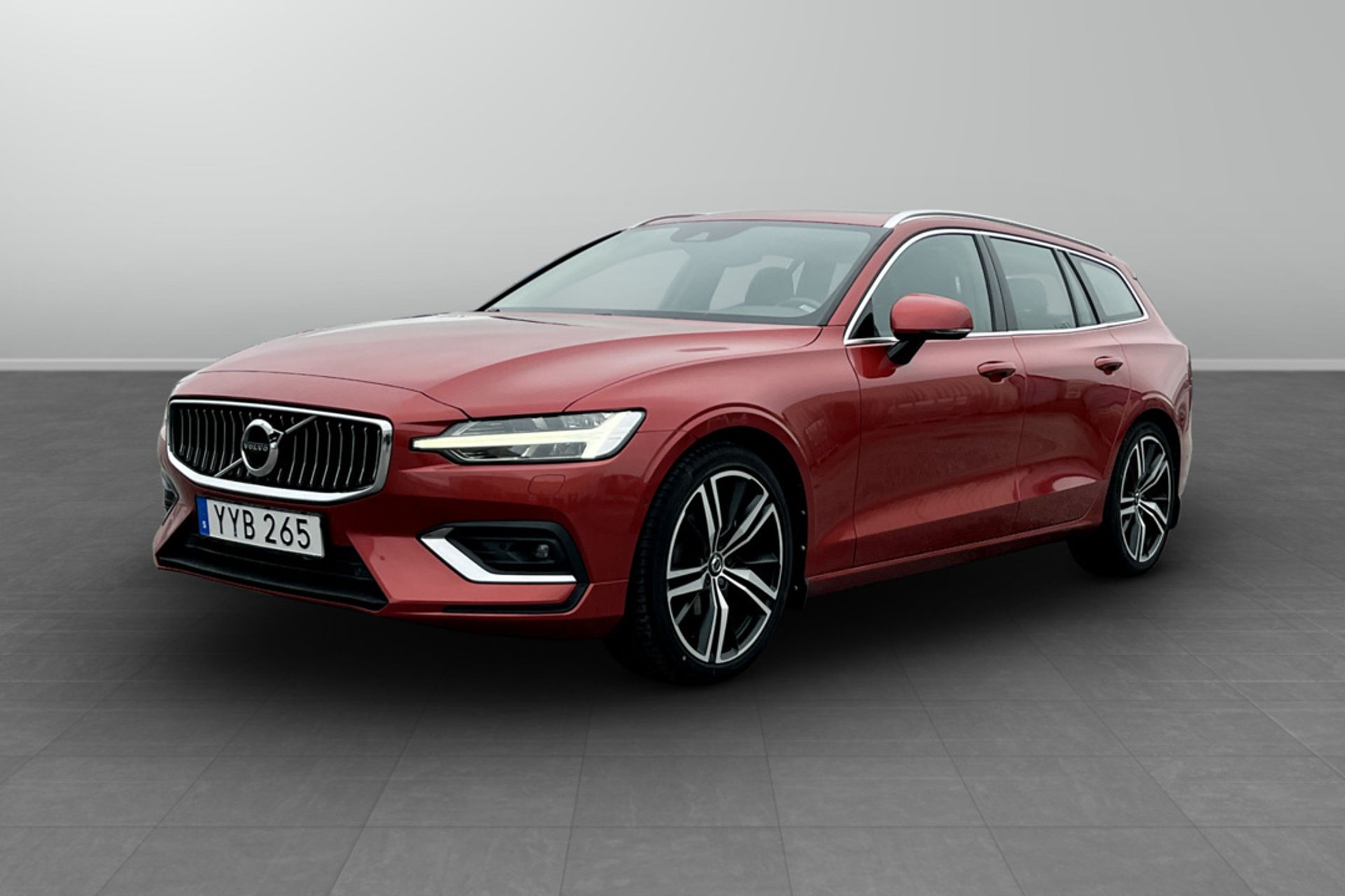 Volvo V60 D4