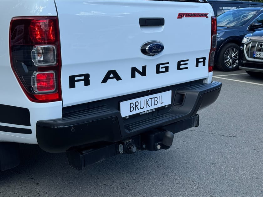 Bilde 4 av Ford Ranger Dobbelcab Double Cab Stormtrak Webasto | Krok | LED-BAR | Navi