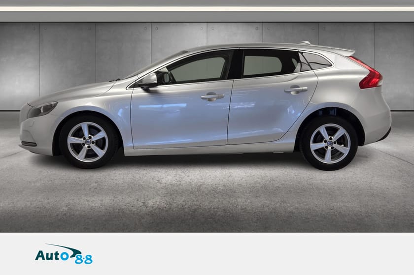 Bilde 3 av Volvo V40 KAMPANJE* Ny service og EU Cruise Ryggekam DAB Navi