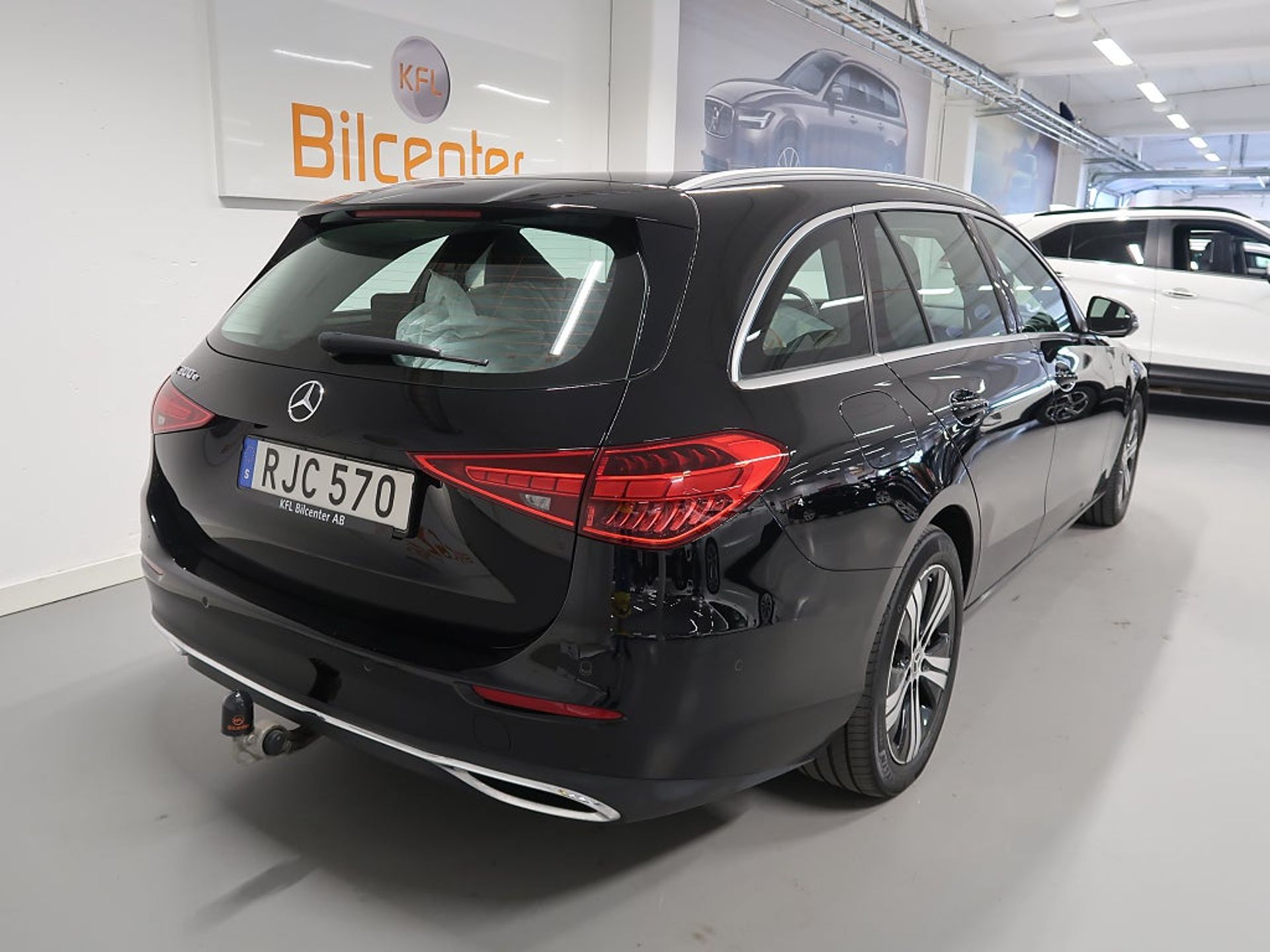 Mercedes-Benz C 300 T e 2023, bild 6/35