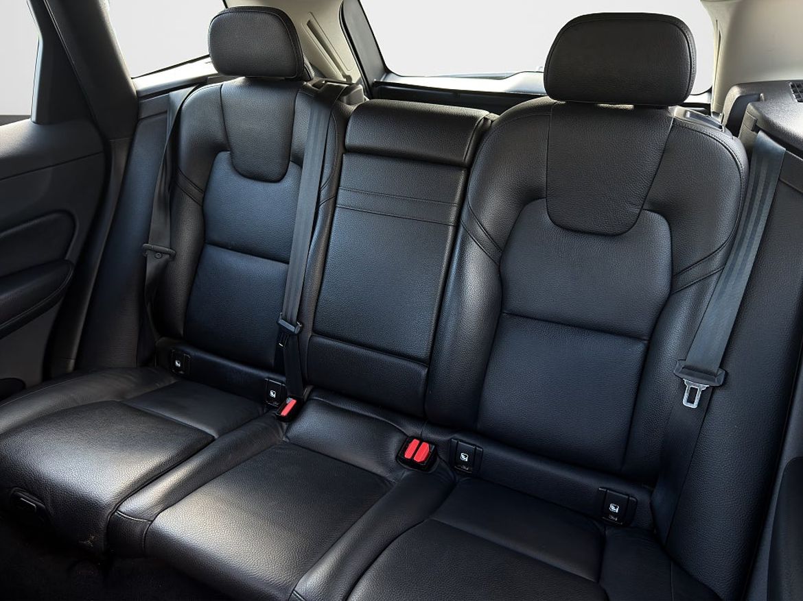 Volvo XC60, bild 10 av 18