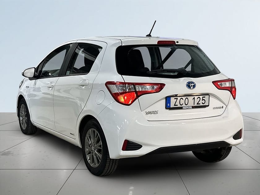 Bild 5 av Toyota Yaris Hybrid e-CVT Active CarPlay Mvärm Kamera SoV