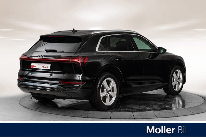 Bilde 2 av Audi Q8 50 e-tron quattro advanced