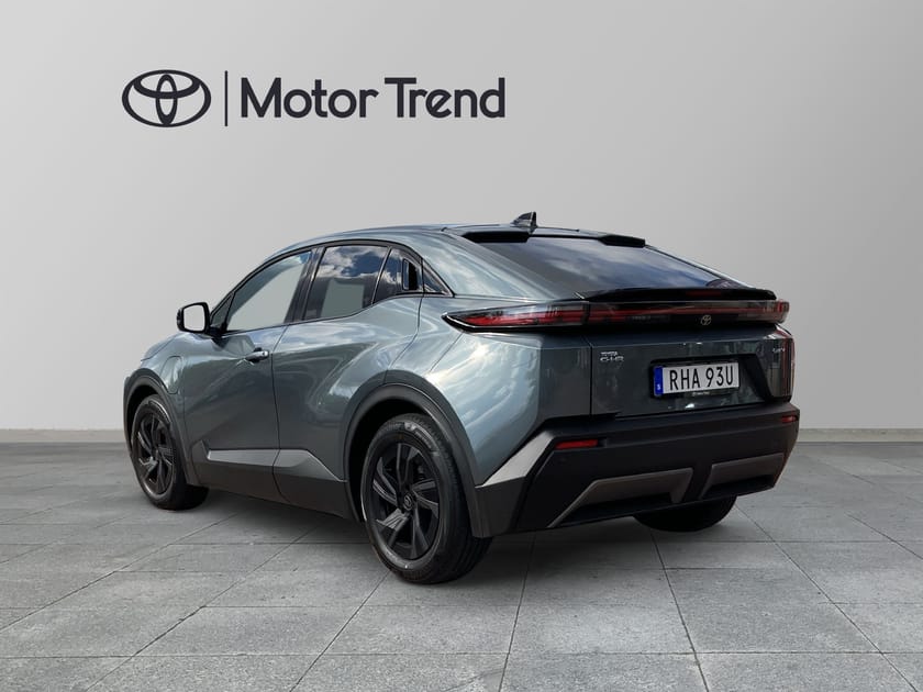 Bild 2 av Toyota C-HR+ ACTIVE 18