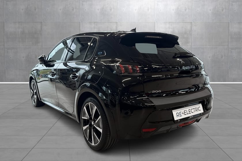 Bilde 3 av Peugeot e-208 elektrisk