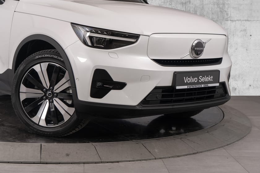 Bilde 3 av Volvo XC40 Recharge Twin motor 408 hk Ultimate. 360/Soltak/VOC/Varmepumpe/HK/Krok
