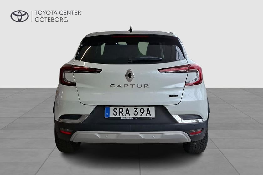 Bild 4 av Renault Captur E-TECH Hybrid 140 VINTERHJUL INGÅR
