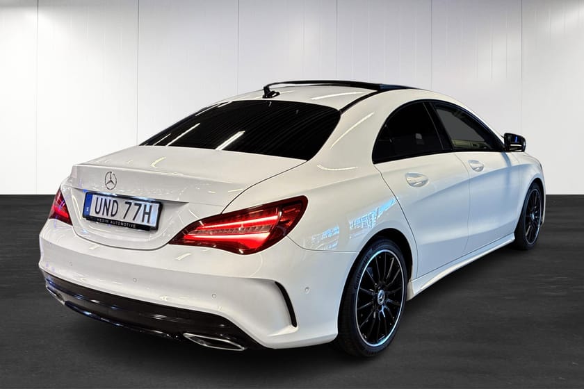Bild 3 av Mercedes-Benz CLA 180 7G-DCT | AMG | Pano | Nightpaket | Backkamera | CarPlay |