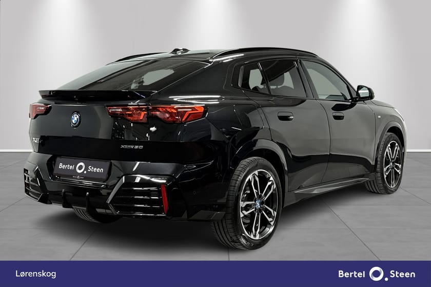 Bilde 4 av BMW iX2 xDrive30 M Sport BSI-Avtale| HarmanKardon | HUD | 360°