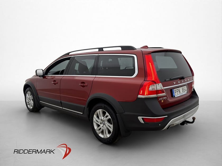 Bild 5 av Volvo XC70 D5 AWD 215hk Summum Taklucka Värm Drag Skinn Navi