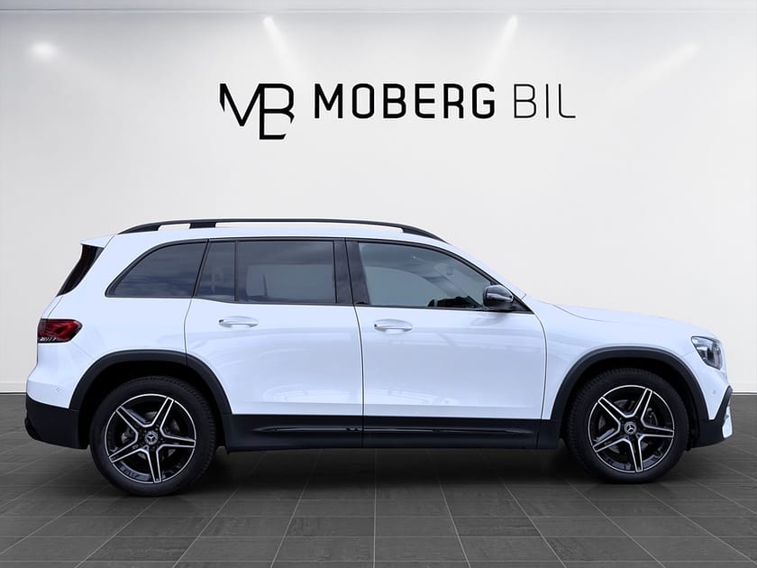 Bild 4 av Mercedes-Benz GLB 200 d 150hk AMG Line Navi Keyless Drag B-Kamera