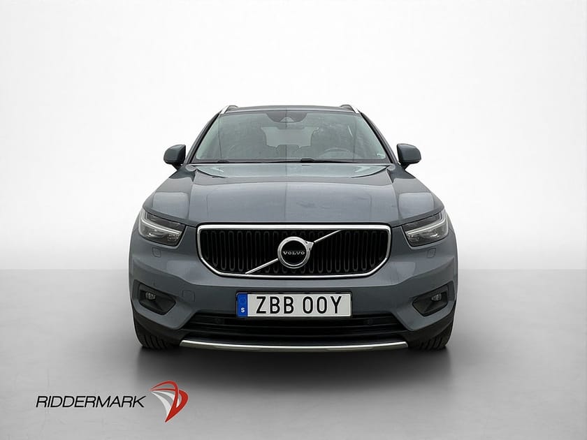 Bild 2 av Volvo XC40 D3 150hk Momentum VOC D-Värmare Kamera Drag Navi