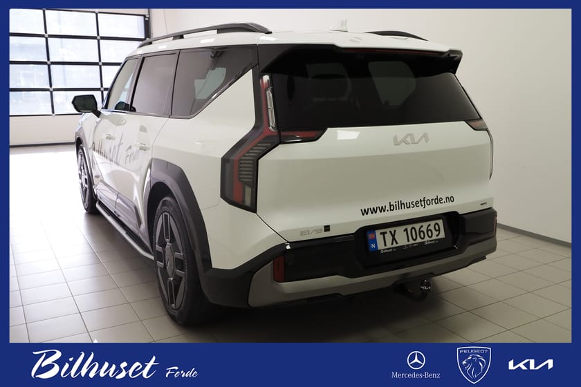 Bilde 2 av Kia EV9 AWD GT LINE 6-seter / NORSK / STIGTRINN / KROK