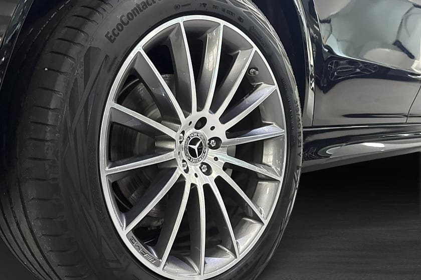 Bild 5 av Mercedes-Benz GLE 350 de 4MATIC AMG Line Advanced Plus Panorama Drag