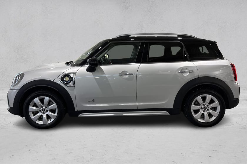 Bilde 2 av MINI Countryman Cooper SE ALL4 Plug-in Hybrid | 4x4 | CarPlay | Navi