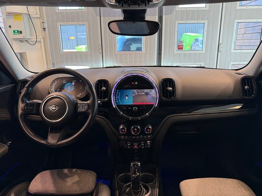 Bild 5 av MINI Countryman Cooper ALL4 Steptronic Gps B-kamera Carplay Keyless