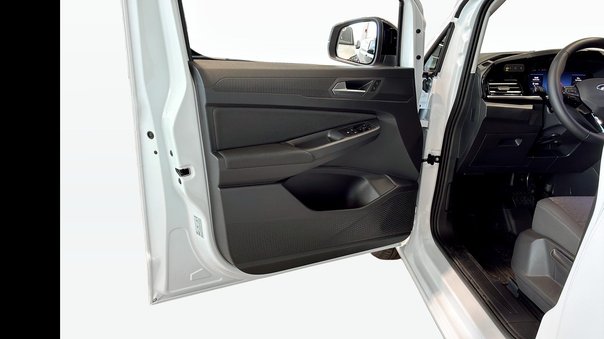 Ford Transit Connect L2 2.0 EcoBlue Powershift 7, 7-trins, 122ps, 2026