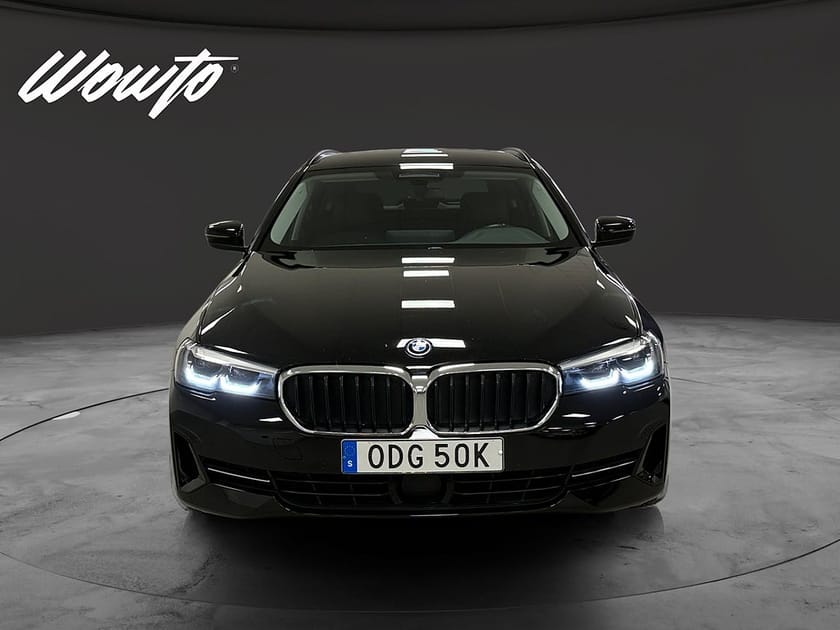 Bild 2 av BMW 530e xDrive Touring 530 292HK /Drag /H/K /Moms