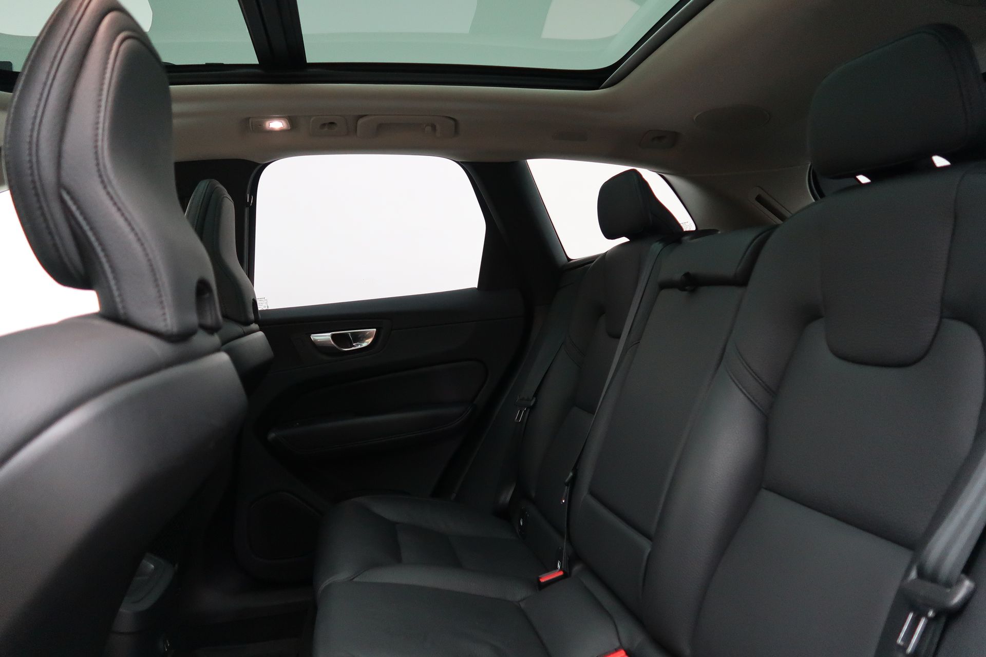 Volvo XC60 2023, bild 5/23