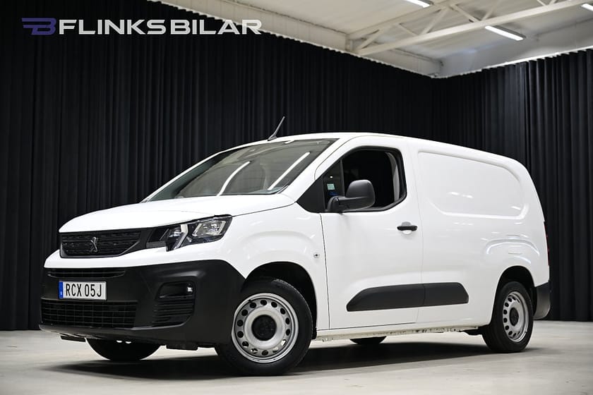 Bild 2 av Peugeot Partner Utökad Last 130HK L2 Automat|Inredd|Drag|Värmare|Backkamera|Leasbar