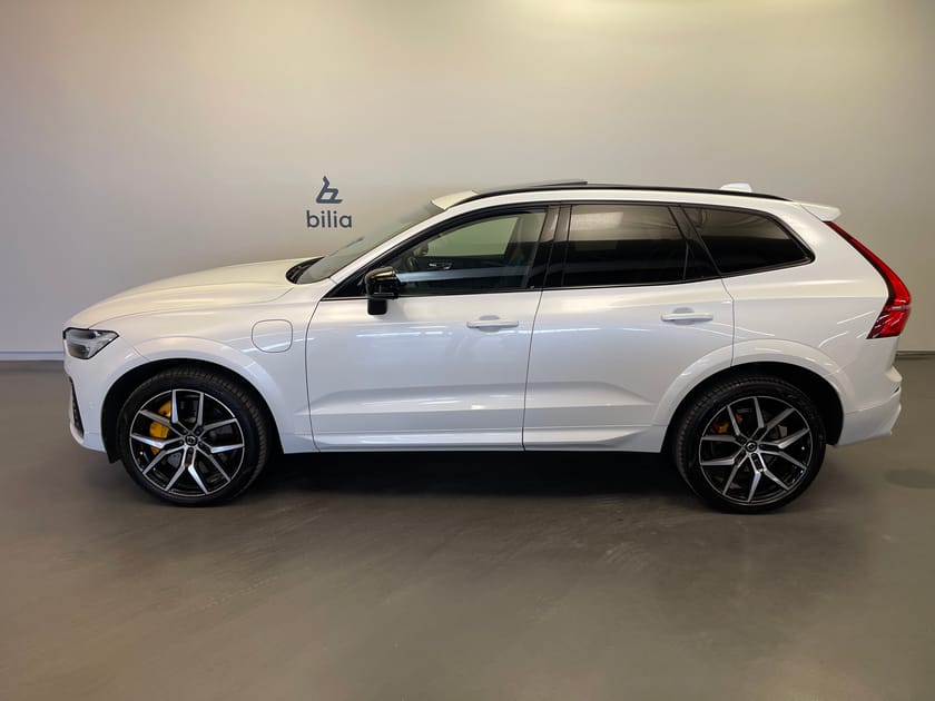 Bild 2 av Volvo XC60 T8 AWD Recharge Polestar Engineered / Dragkrok / Head Up Display / Backkamera /
