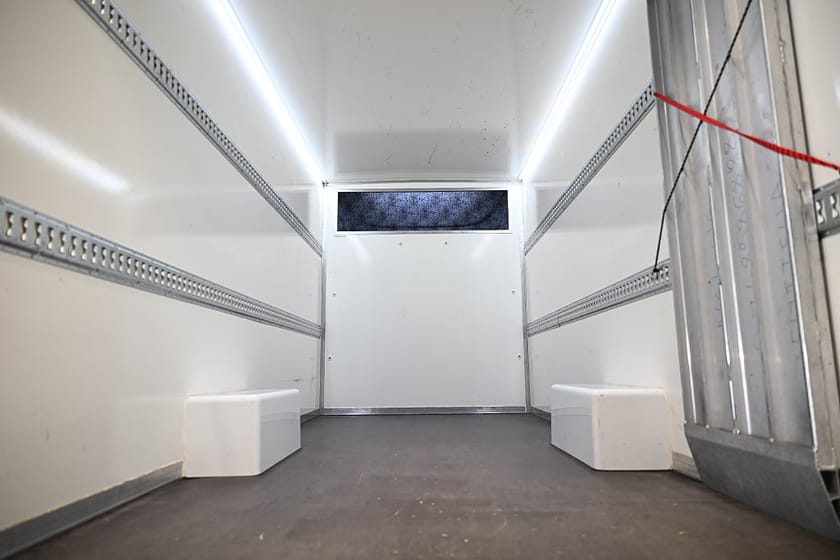 Bild 5 av Renault Master Chassi Cab 2.3 dCi RWD 163HK Paragan|EuroboXXL|Flyttbil|Ramp|Moms