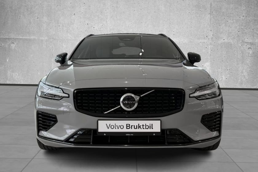 Bilde 2 av Volvo V60 T6 AWD Ultimate Dark, H.Feste, Bowers&Wilkins, HUD,360