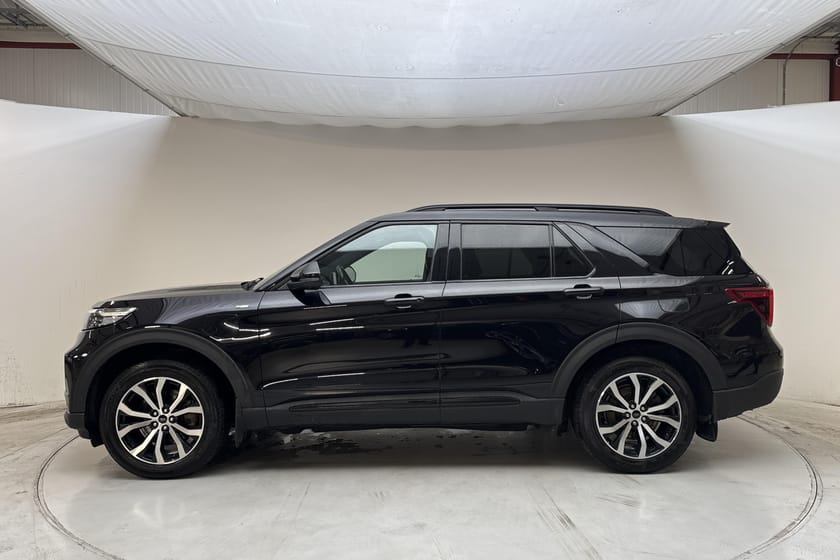 Bild 2 av Ford Explorer Plug-In Hybrid