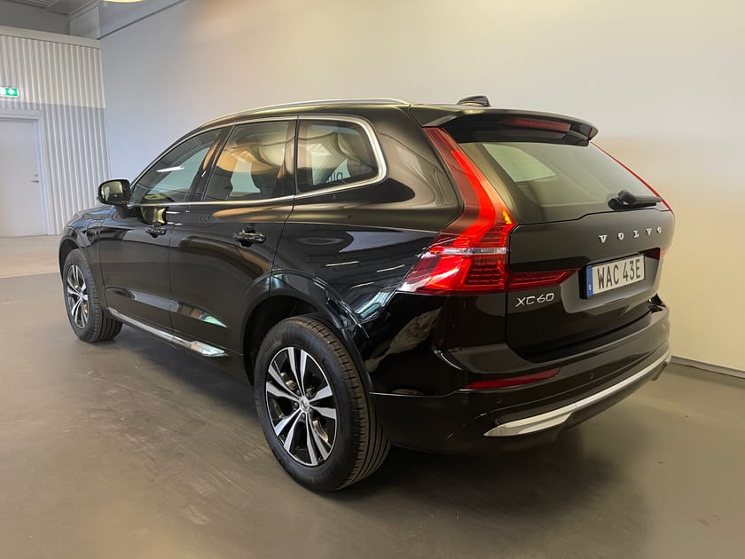 Bild 4 av Volvo XC60 Recharge T6 Core Edition / Dragkrok / Navigation /