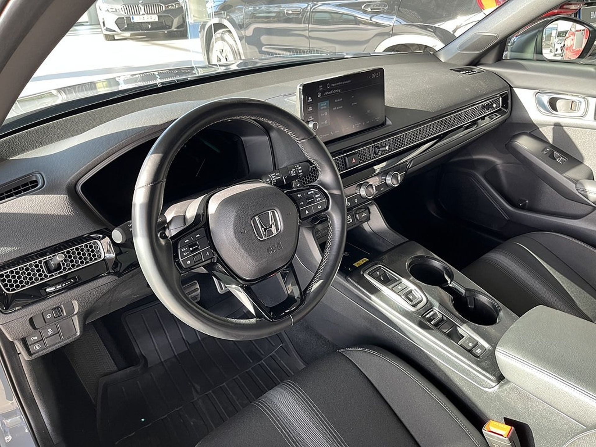 Honda Civic 2024, bild 6/10