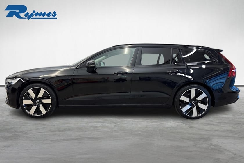 Bild 2 av Volvo V60 Recharge T8 Ultimate Dark