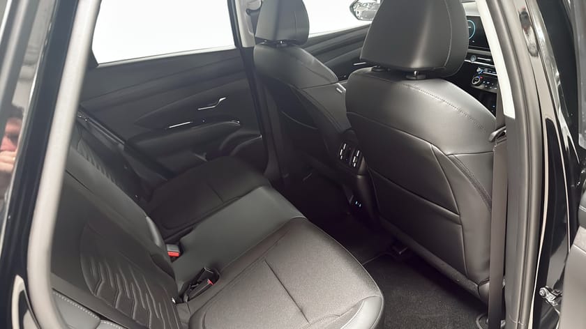 Bild 5 av Hyundai Tucson PHEV 4WD Essential - Plug-in Hybrid - AWD (Fyrhjulsdrift)