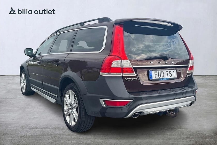 Bild 5 av Volvo XC70 D4 AWD Classic Summum 181hk Drag Navi Pano H/K Läder