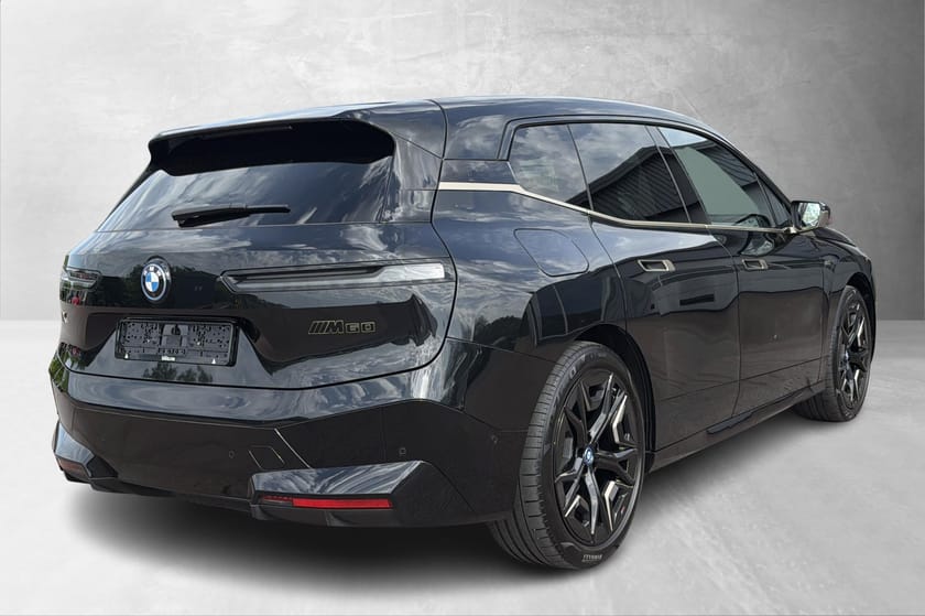 Bilde 3 av BMW iX M60 Rå elektrisk kjøremaskin, Fin km, Mye utstyr