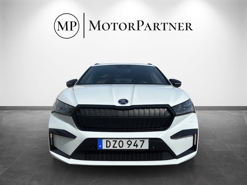Bild 3 av Škoda Enyaq iV 80x Skoda AWD Sportline Dragkrok Kamera Navi 93% SoH 265hk