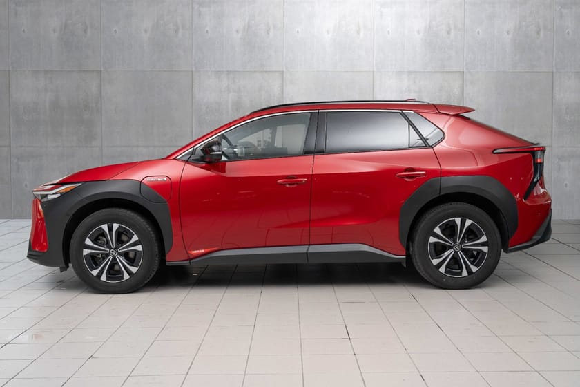 Bilde 2 av Toyota bZ4X AWD Executive