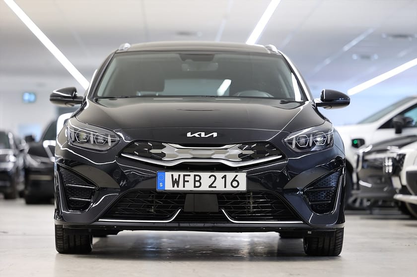 Bild 5 av Kia Ceed Sportswagon Plug-in Hybrid SW PHEV 141hk Advance Plus Pano B-kamera Drag