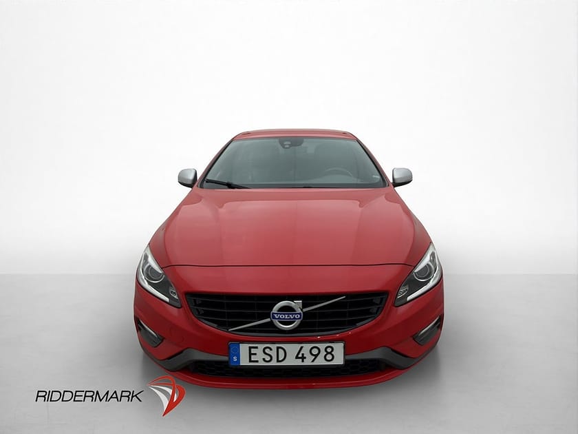 Bild 2 av Volvo S60 T3 R-Design VOC Värmare Navi P-Sensorer Bluetooth