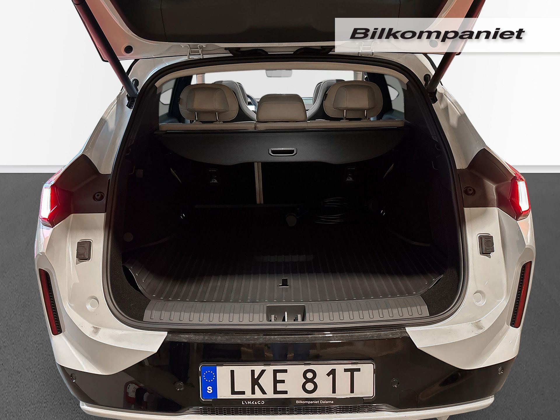 Lynk & Co 08 More PHEV 2025, bild 6/10
