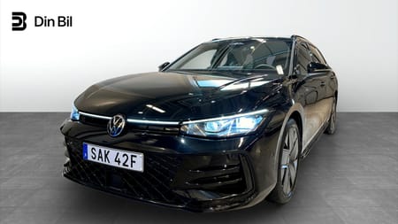 Volkswagen Passat Variant eHybrid R-Line Black DSG Edition