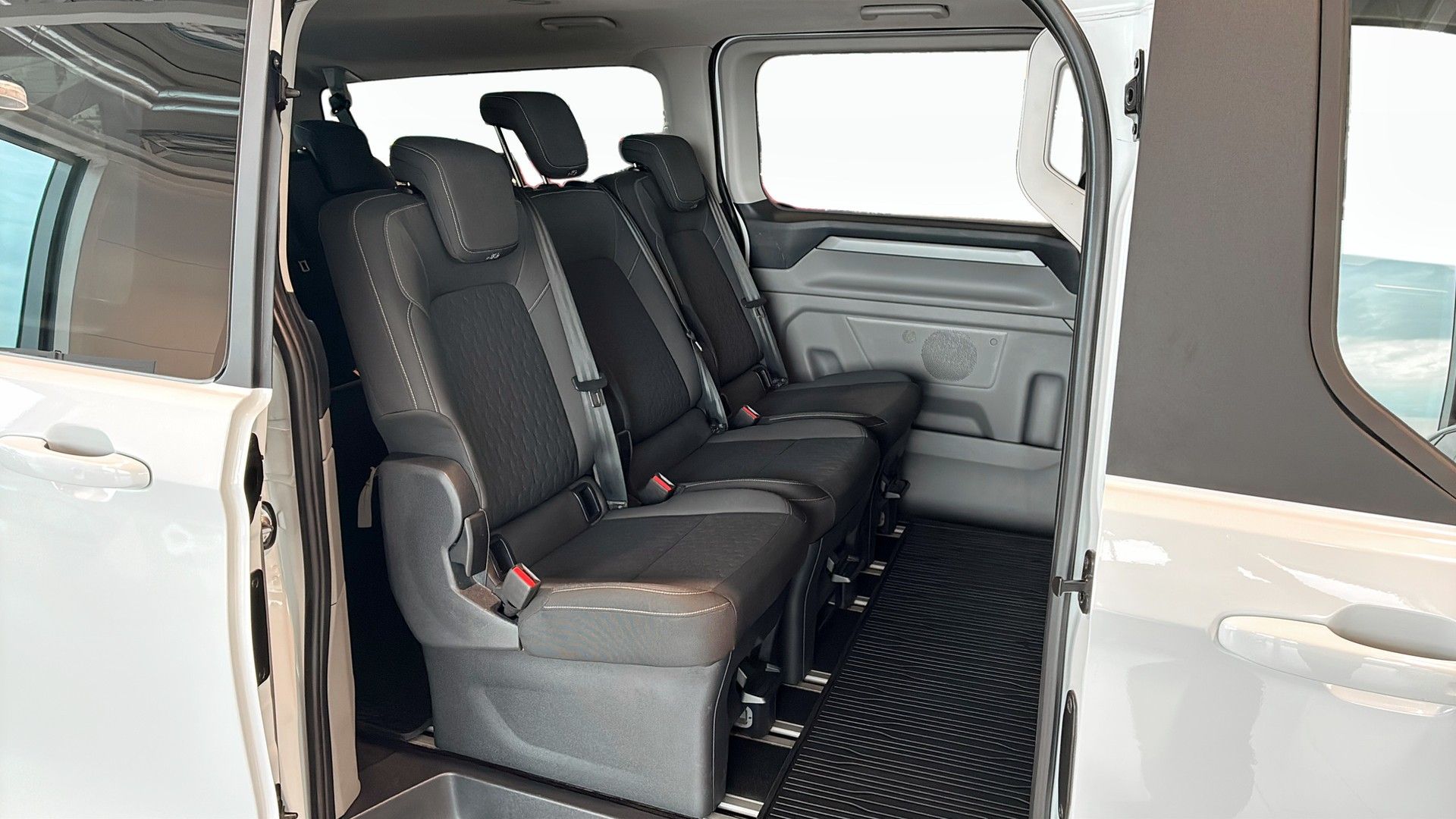 Ford Transit Custom Tourneo Custom 320 2024, bild 5/10