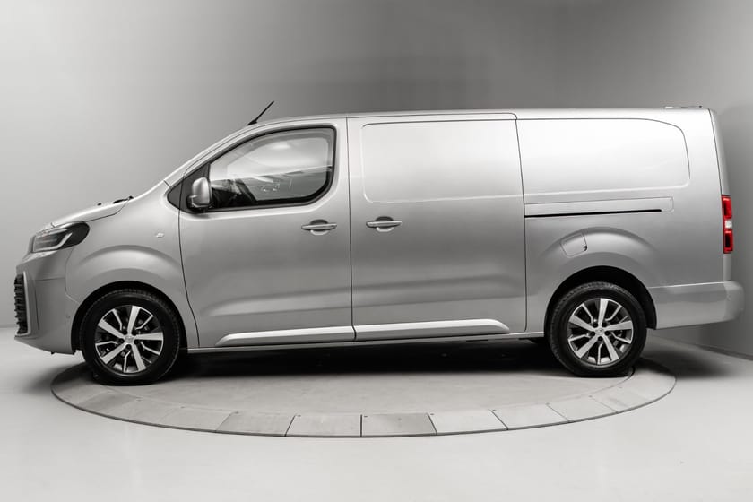 Bilde 2 av Toyota Proace L2 2,0 D 177 Comfort Plus L2H1 THB aut