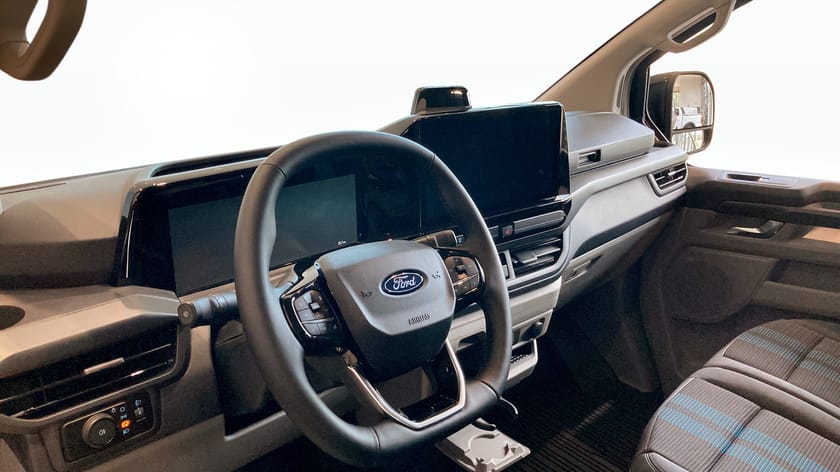 Bild 5 av Ford E-Transit Custom 340 AWD E-CUSTOM V710 26.50 SPORT SKÅP 340L 218 A