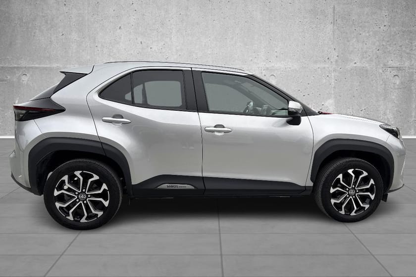 Bilde 5 av Toyota Yaris Cross Hybrid AWD-i 1.5 4X4 Active Tech, HENGERFESTE, FLOTT BIL