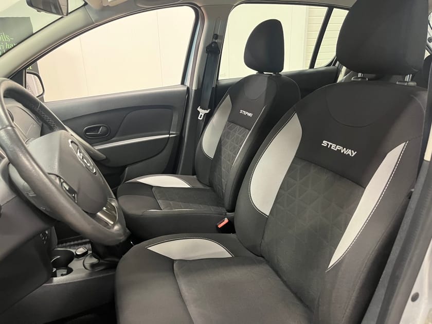 Bild 5 av Dacia Sandero Stepway 0,9 90hk Prestige *Vinterhjul/Farthållare/SE SPEC*