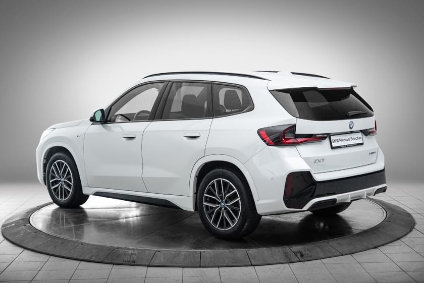 Bilde 3 av BMW iX1 xDrive30