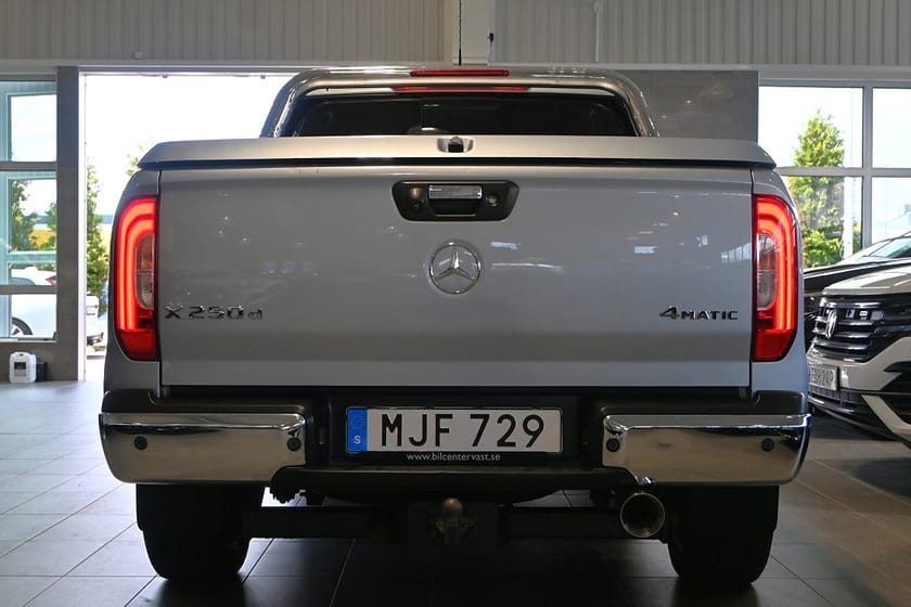 Bild 4 av Mercedes-Benz X 250 d 4MATIC POWER Progressive Ed. Style